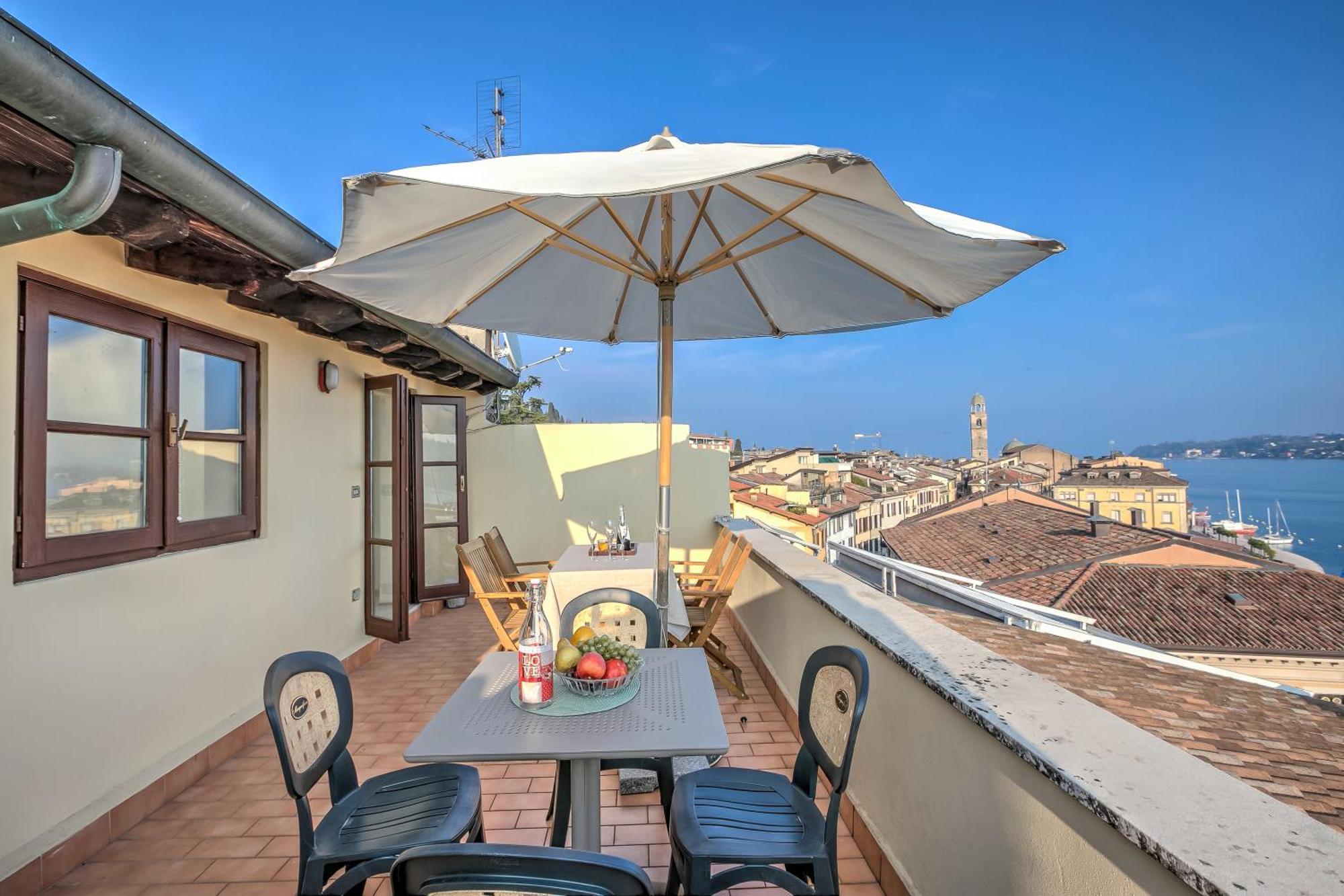 Laetitia Salo-Historic Center Near Lake - Happy Rentals Экстерьер фото