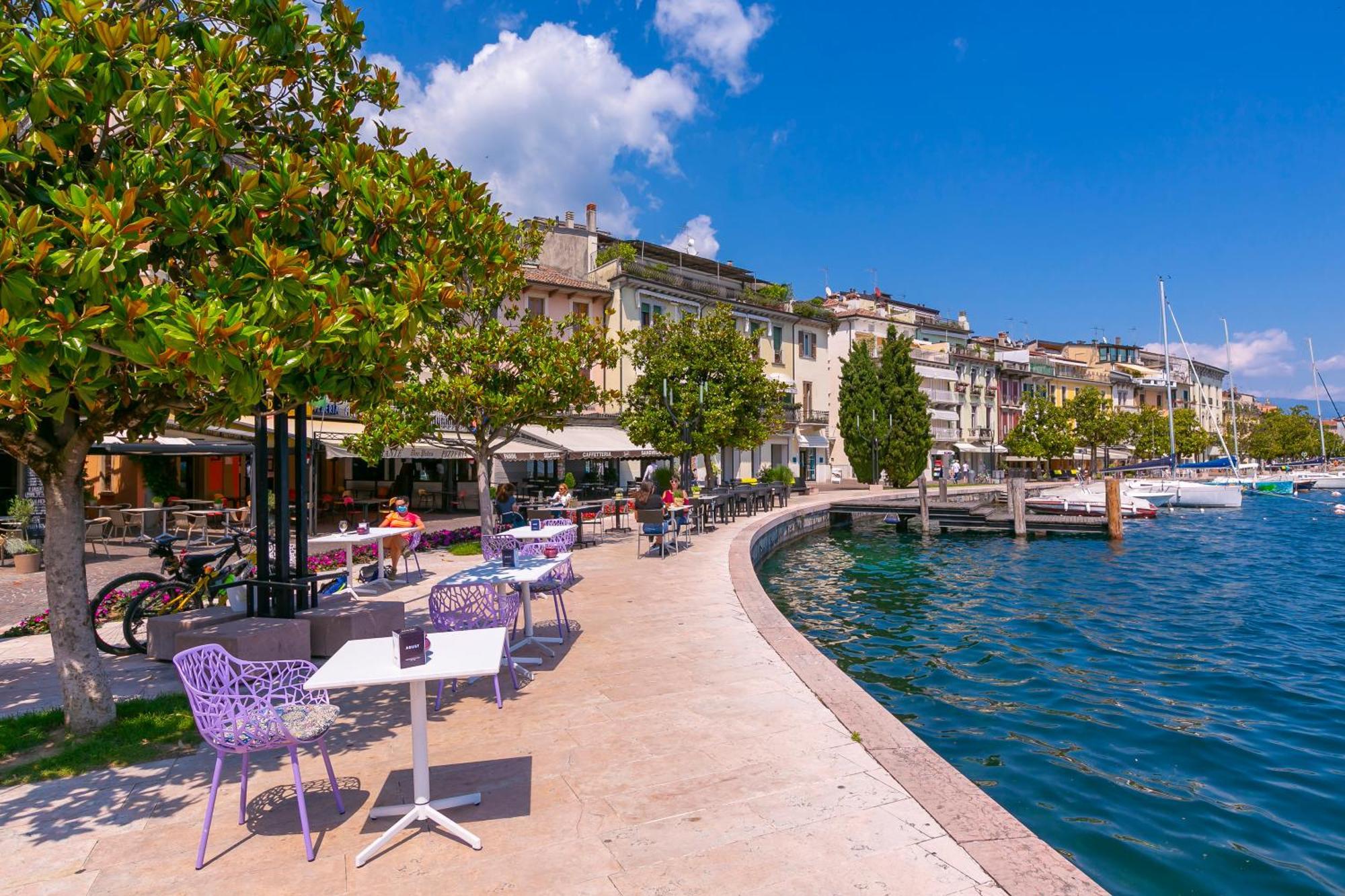 Laetitia Salo-Historic Center Near Lake - Happy Rentals Экстерьер фото